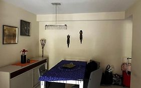 Apartamento com Quarto para hóspedes Evento CIS